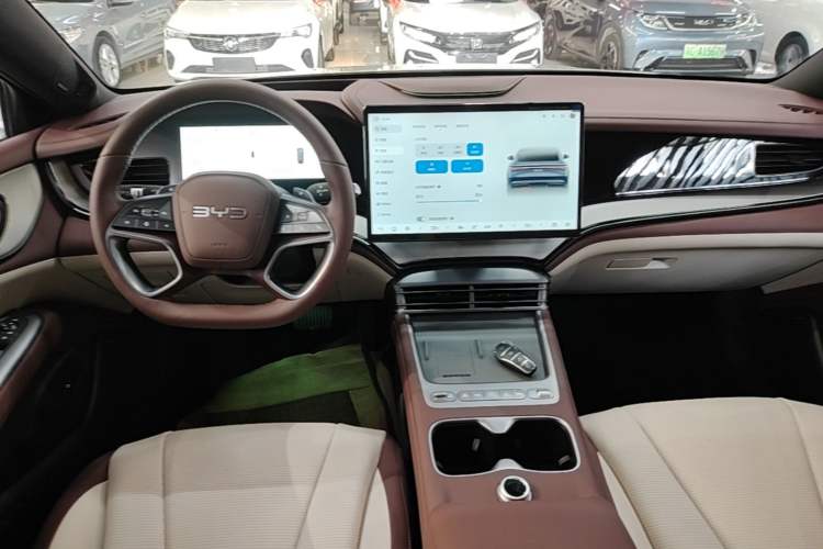 Used BYD Seal 07 DM-i 2026 DM-i 1.5T 230km Flagship Edition Audio And AC Panel