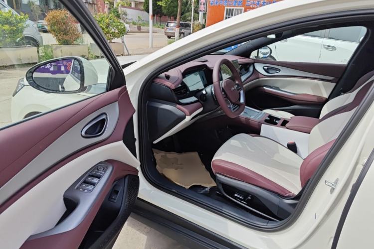 Used BYD Seal 07 DM-i 2026 DM-i 1.5T 135km Prestigious Edition Driver Seat