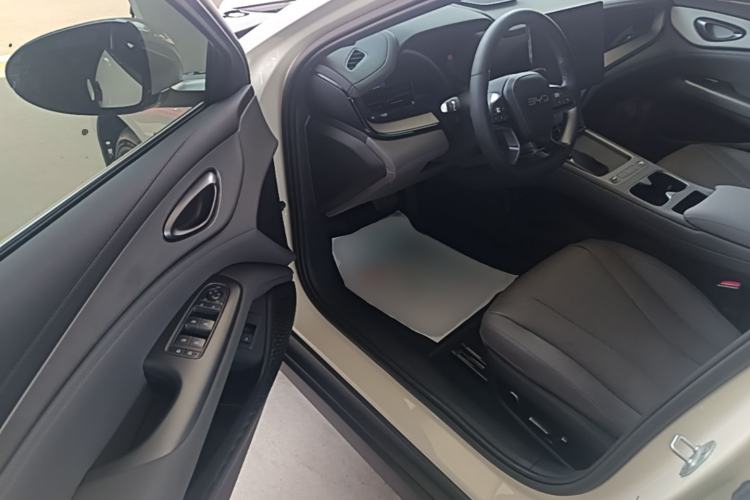 Used BYD Seal 07 DM-i 2026 DM-i 1.5T 230km Prestige Edition Driver Seat