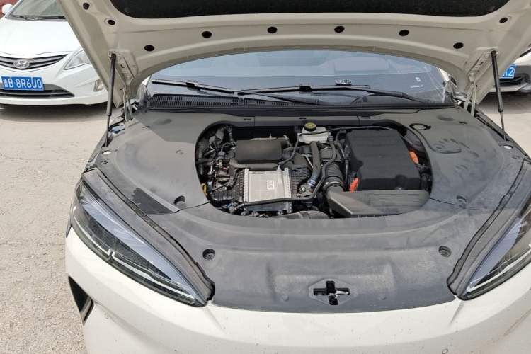 Used BYD Seal 07 DM-i 2026 DM-i 1.5T 230km Flagship Edition Engine Bay Right