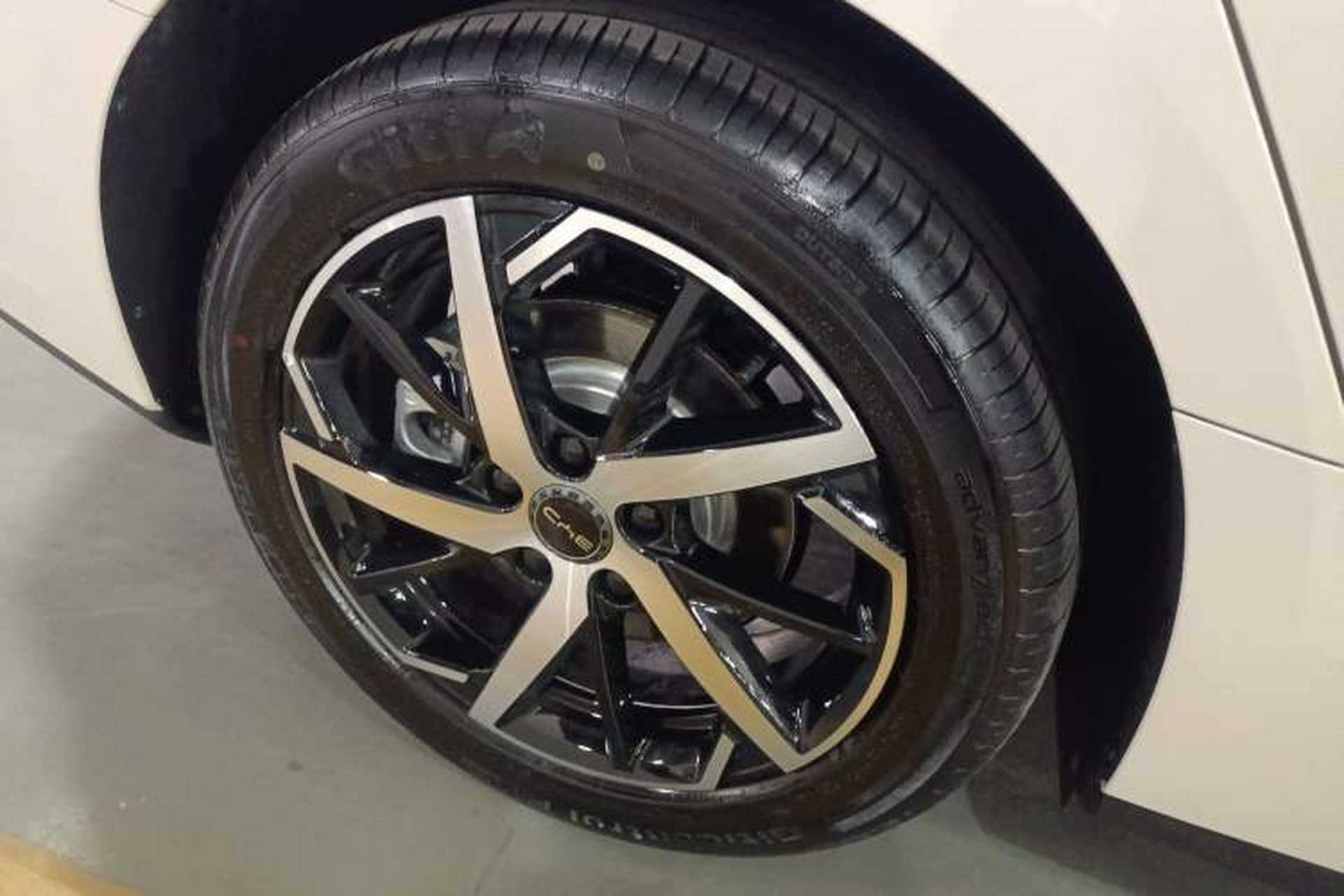 Used BYD Seal 07 DM-i 2026 DM-i 1.5T 135km Prestigious Edition Exterior 5