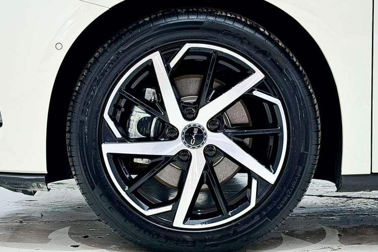 Used BYD Seal 07 DM-i 2026 DM-i 1.5T 230km Flagship Edition Exterior 7