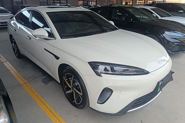 Used BYD Seal 07 DM-i 2026 DM-i 1.5T 230km Prestige Edition Front Right 45 Deg