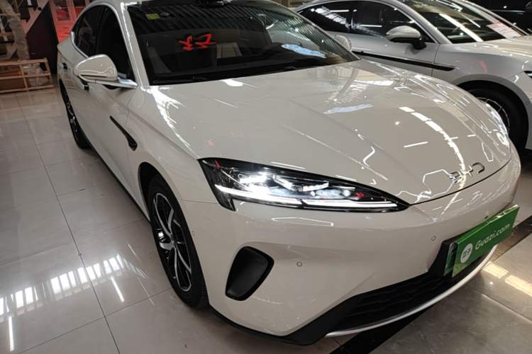 Used BYD Seal 07 DM-i 2026 DM-i 1.5T 230km Flagship Edition Front Right 45 Deg