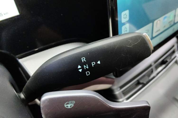 Used BYD Seal 07 DM-i 2026 DM-i 1.5T 230km Flagship Edition Gear Lever