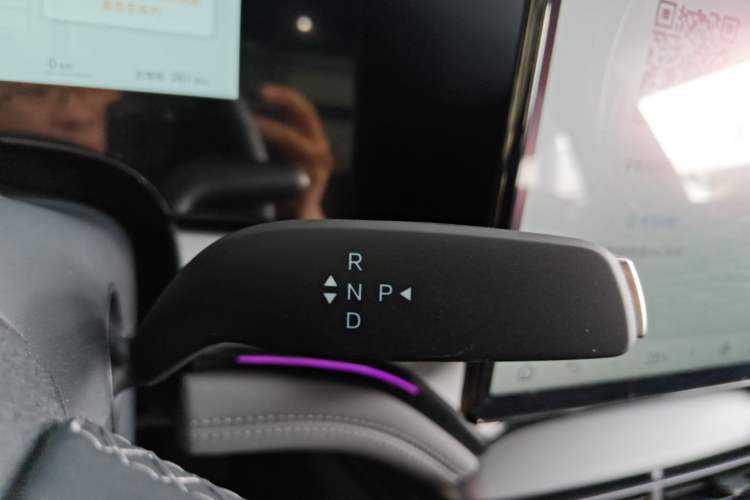 Used BYD Seal 07 DM-i 2026 DM-i 1.5T 135km Prestigious Edition Gear Lever