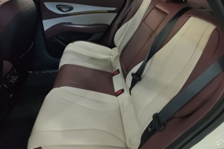 Used BYD Seal 07 DM-i 2026 DM-i 1.5T 230km Flagship Edition Interior 7