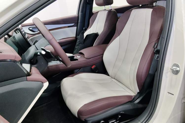 Used BYD Seal 07 DM-i 2026 DM-i 1.5T 230km Flagship Edition Left Front Seat
