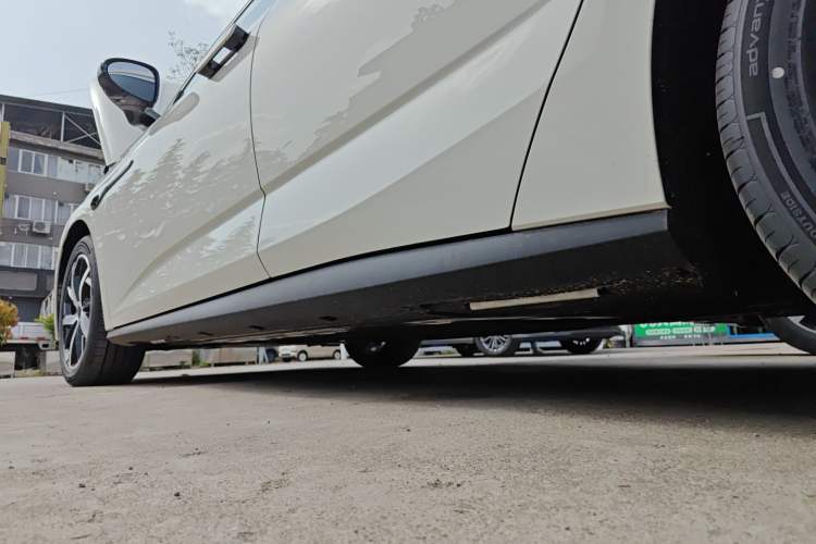 Used BYD Seal 07 DM-i 2026 DM-i 1.5T 135km Prestigious Edition Left Side Sill