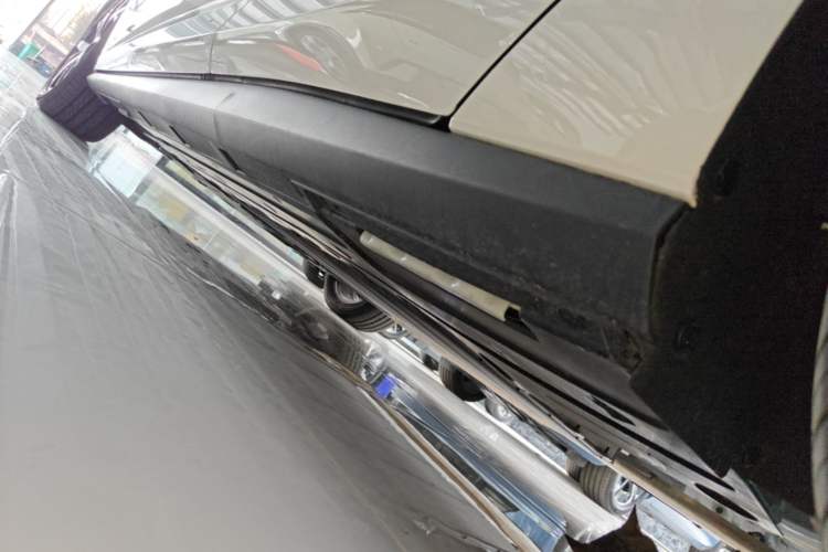Used BYD Seal 07 DM-i 2026 DM-i 1.5T 135km Prestigious Edition Left Side Sill