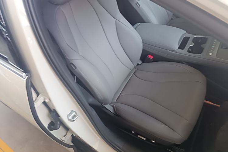 Used BYD Seal 07 DM-i 2026 DM-i 1.5T 230km Prestige Edition Right Front Seat