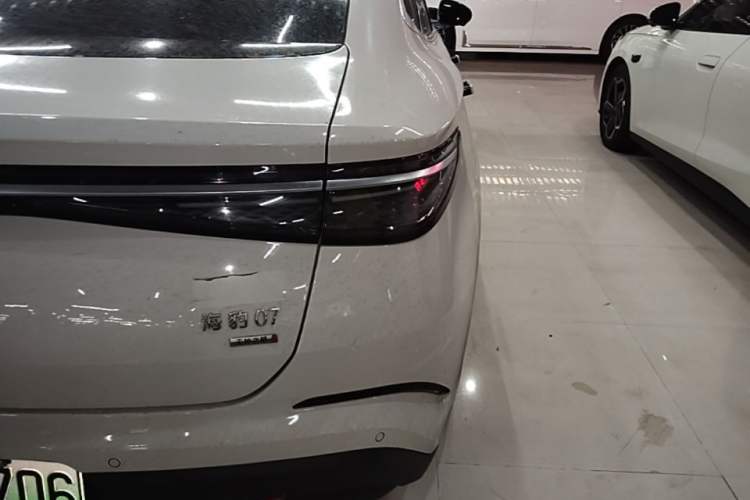 Used BYD Seal 07 DM-i 2026 DM-i 1.5T 230km Flagship Edition Right Rear Taillight