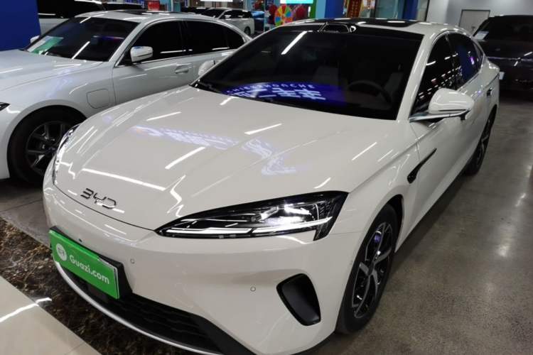 BYD Seal 07 DM-i 2026 DM-i 1.5T 230km Flagship Edition