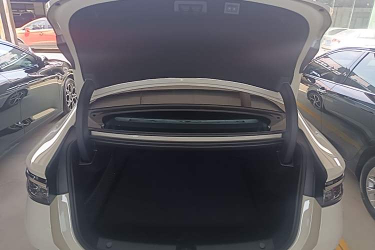 Used BYD Seal 07 DM-i 2026 DM-i 1.5T 230km Prestige Edition Trunk