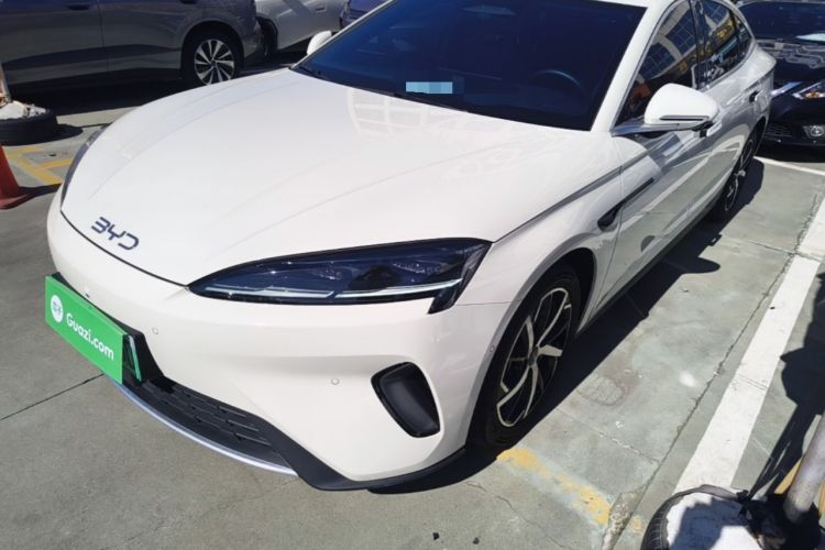 BYD Seal 07 DM-i 2026 DM-i 1.5T 230km Prestige Edition