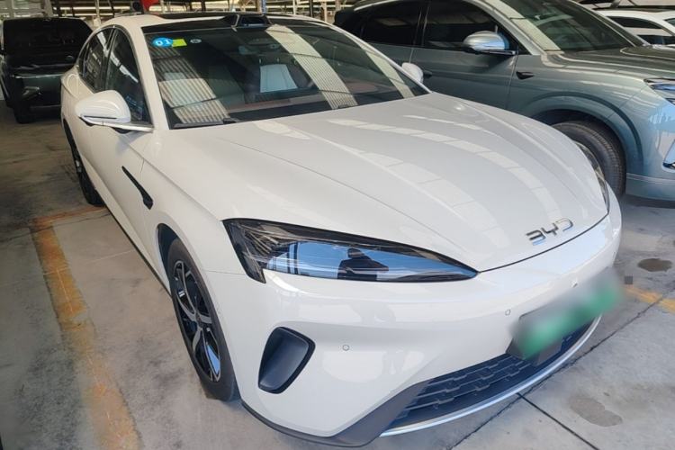 Used BYD Seal 07 DM-i 2026 DM-i 1.5T 230km Flagship Edition Front Right 45 Deg
