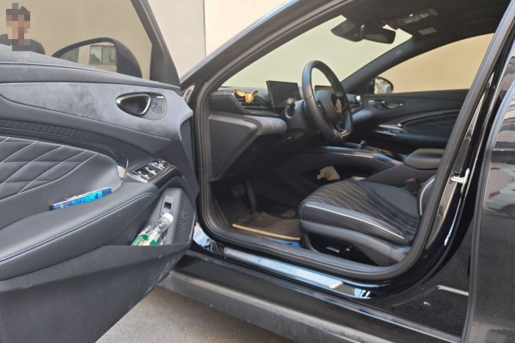 Used BYD Seal 2022 550 km Standard Range Rear-Wheel Drive Prestige Version Driver Seat