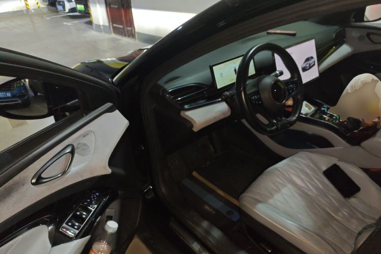 Used BYD Seal 2022 550 km Standard Range Rear-Wheel Drive Prestige Version Driver Seat