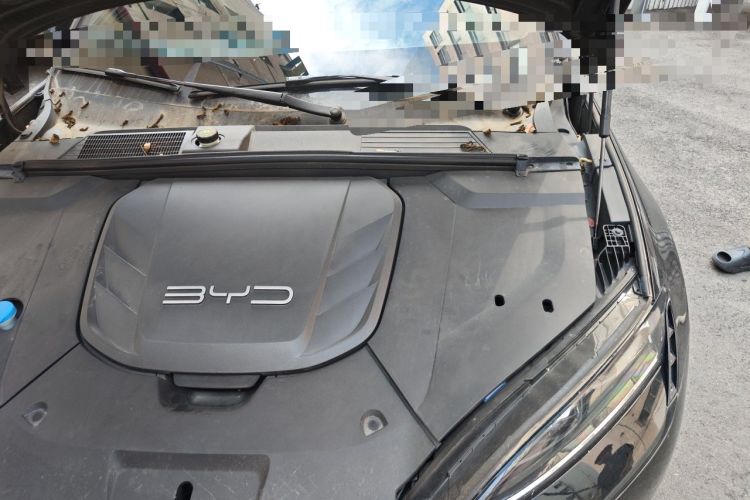 Used BYD Seal 2022 550 km Standard Range Rear-Wheel Drive Prestige Version Engine Bay Left