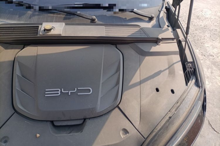 Used BYD Seal 2022 550 km Standard Range Rear-Wheel Drive Prestige Version Engine Bay Left