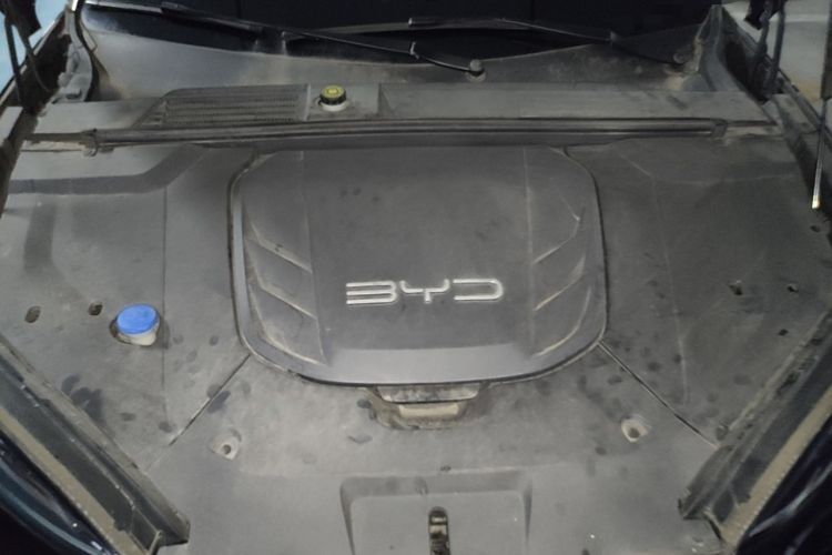 Used BYD Seal 2022 550 km Standard Range Rear-Wheel Drive Prestige Version Engine Bay