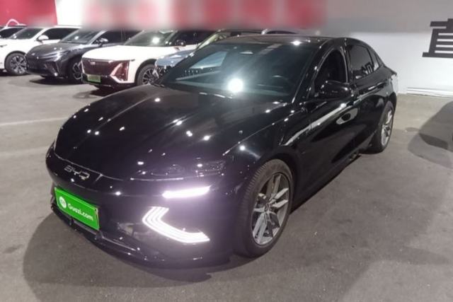 Used BYD Seal 2022 550 km Standard Range Rear-Wheel Drive Elite Version