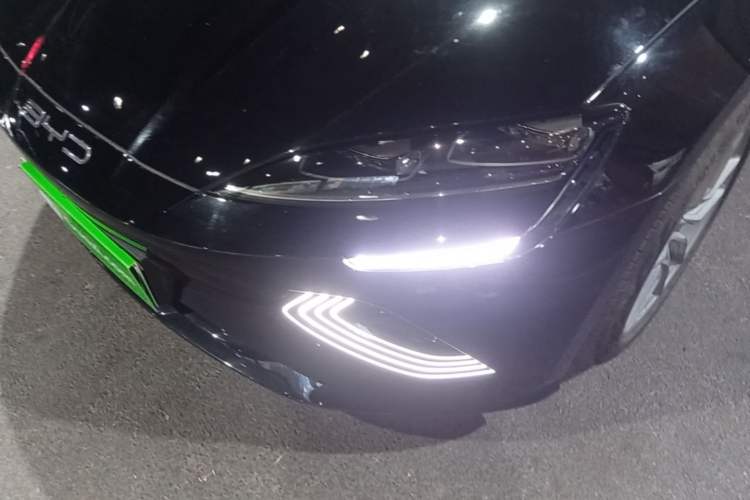 Used BYD Seal 2022 550 km Standard Range Rear-Wheel Drive Elite Version Left Front Headlight