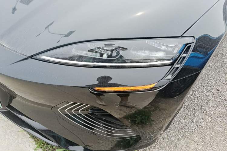 Used BYD Seal 2022 700 km Long-Range Rear-Wheel-Drive Version Left Front Headlight