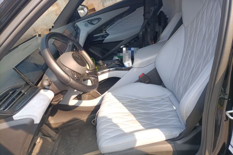 Used BYD Seal 2022 550 km Standard Range Rear-Wheel Drive Prestige Version Left Front Seat
