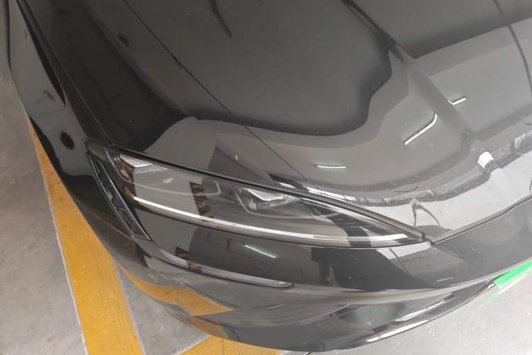 Used BYD Seal 2022 550 km Standard Range Rear-Wheel Drive Prestige Version Right Front Headlight