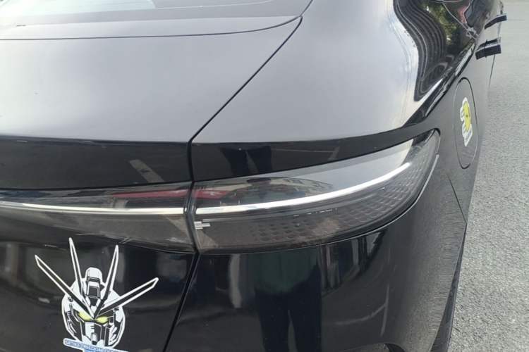Used BYD Seal 2022 550 km Standard Range Rear-Wheel Drive Elite Version Right Rear Taillight