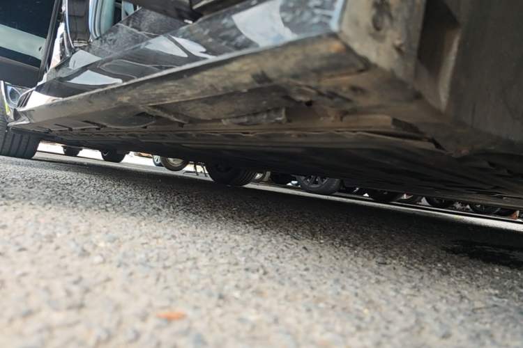 Used BYD Seal 2022 550 km Standard Range Rear-Wheel Drive Prestige Version Right Side Sill