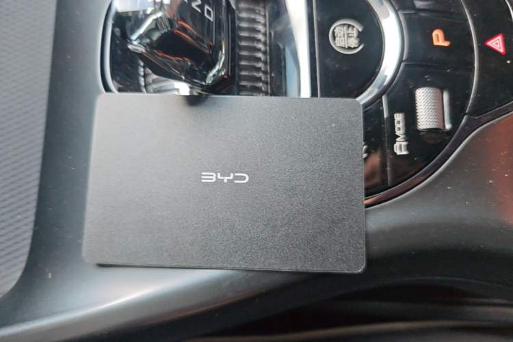 Used BYD Seal 2022 550 km Standard Range Rear-Wheel Drive Prestige Version Vehicle Key