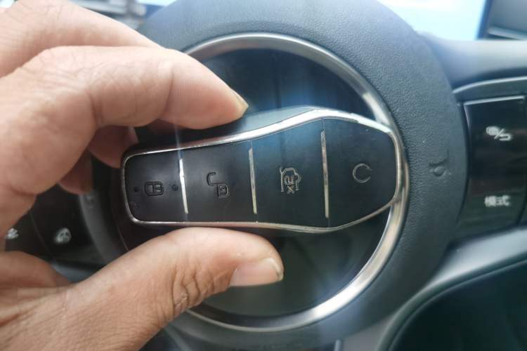 Used BYD Seal 2022 550 km Standard Range Rear-Wheel Drive Elite Version Vehicle Key