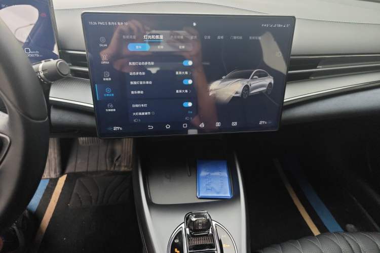 Used BYD Seal 2022 550 km Standard Range Rear-Wheel Drive Prestige Version Audio And AC Panel