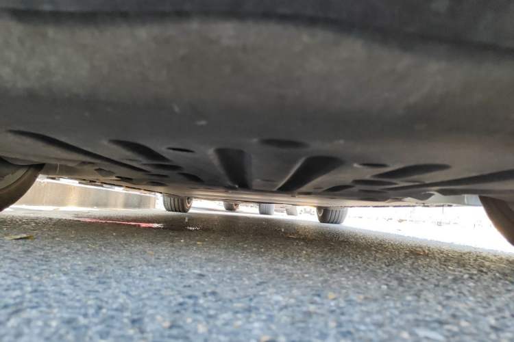 Used BYD Seal 2022 700 km Long-Range Rear-Wheel-Drive Version Chassis Front