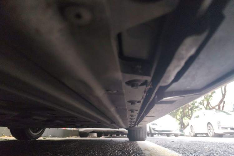 Used BYD Seal 2022 700 km Long-Range Rear-Wheel-Drive Version Chassis Front Left