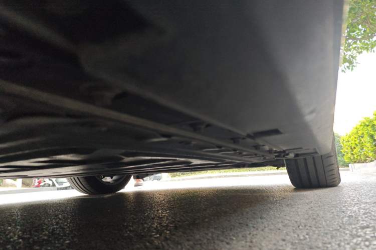 Used BYD Seal 2022 700 km Long-Range Rear-Wheel-Drive Version Chassis Front Right
