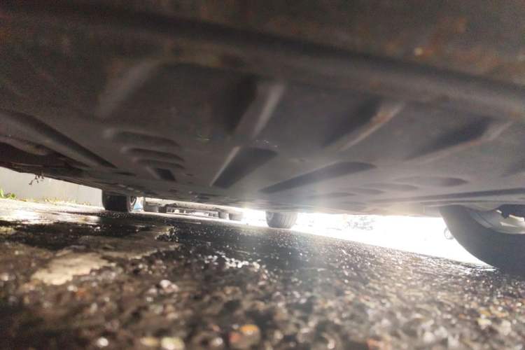 Used BYD Seal 2022 700 km Long-Range Rear-Wheel-Drive Version Chassis Front