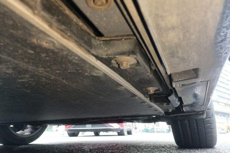Used BYD Seal 2022 700 km Long-Range Rear-Wheel-Drive Version Chassis Rear Left