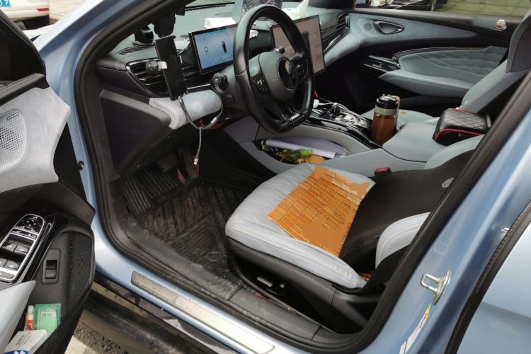 Used BYD Seal 2022 550 km Standard Range Rear-Wheel Drive Prestige Version Driver Seat