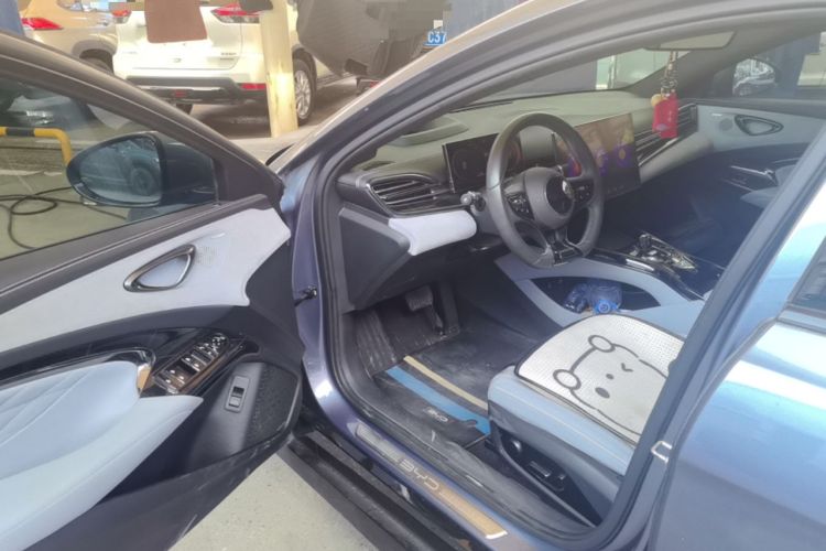Used BYD Seal 2022 700 km Long-Range Rear-Wheel-Drive Version Driver Seat