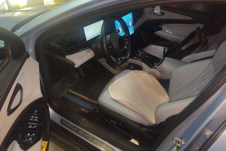 Used BYD Seal 2022 550 km Standard Range Rear-Wheel Drive Elite Version Driver Seat
