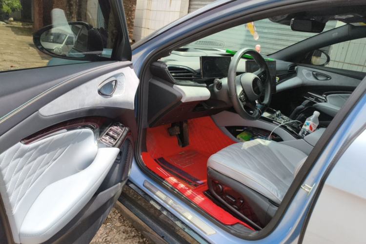Used BYD Seal 2022 700 km Long-Range Rear-Wheel-Drive Version Driver Seat