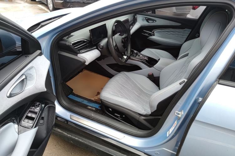 Used BYD Seal 2022 700 km Long-Range Rear-Wheel-Drive Version Driver Seat