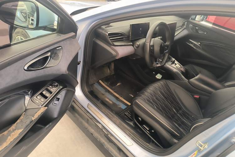 Used BYD Seal 2022 700 km Long-Range Rear-Wheel-Drive Version Driver Seat