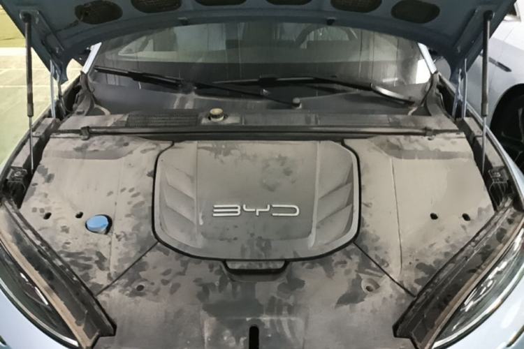 Used BYD Seal 2022 550 km Standard Range Rear-Wheel Drive Prestige Version Engine Bay