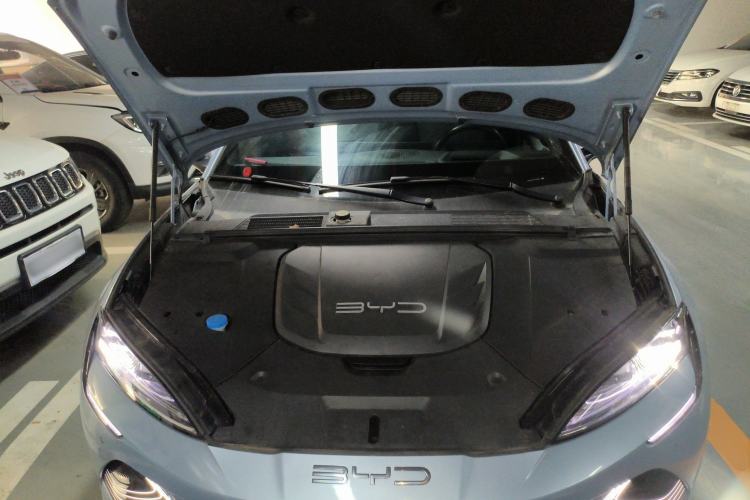Used BYD Seal 2022 650 km All-Wheel-Drive Performance Version Engine Bay