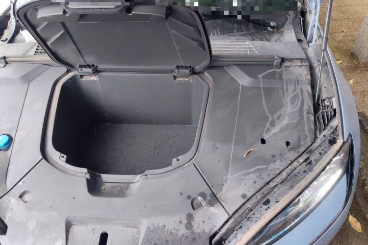 Used BYD Seal 2022 700 km Long-Range Rear-Wheel-Drive Version Engine Bay Left