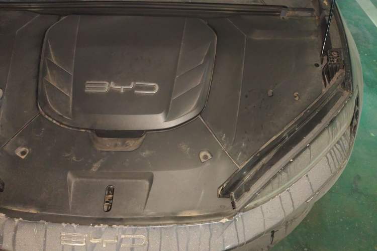 Used BYD Seal 2022 700 km Long-Range Rear-Wheel-Drive Version Engine Bay Left